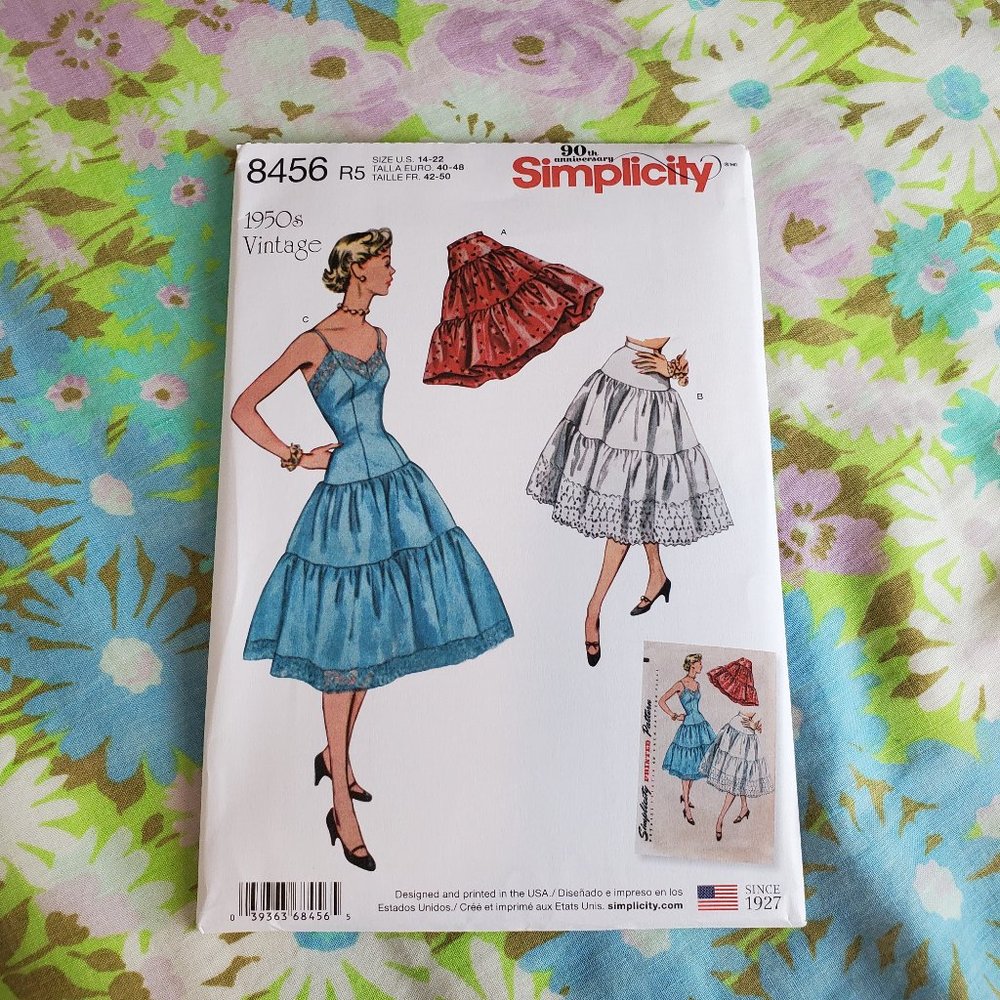 NEW Simplicity 50's VTG Dress Sewing Pattern